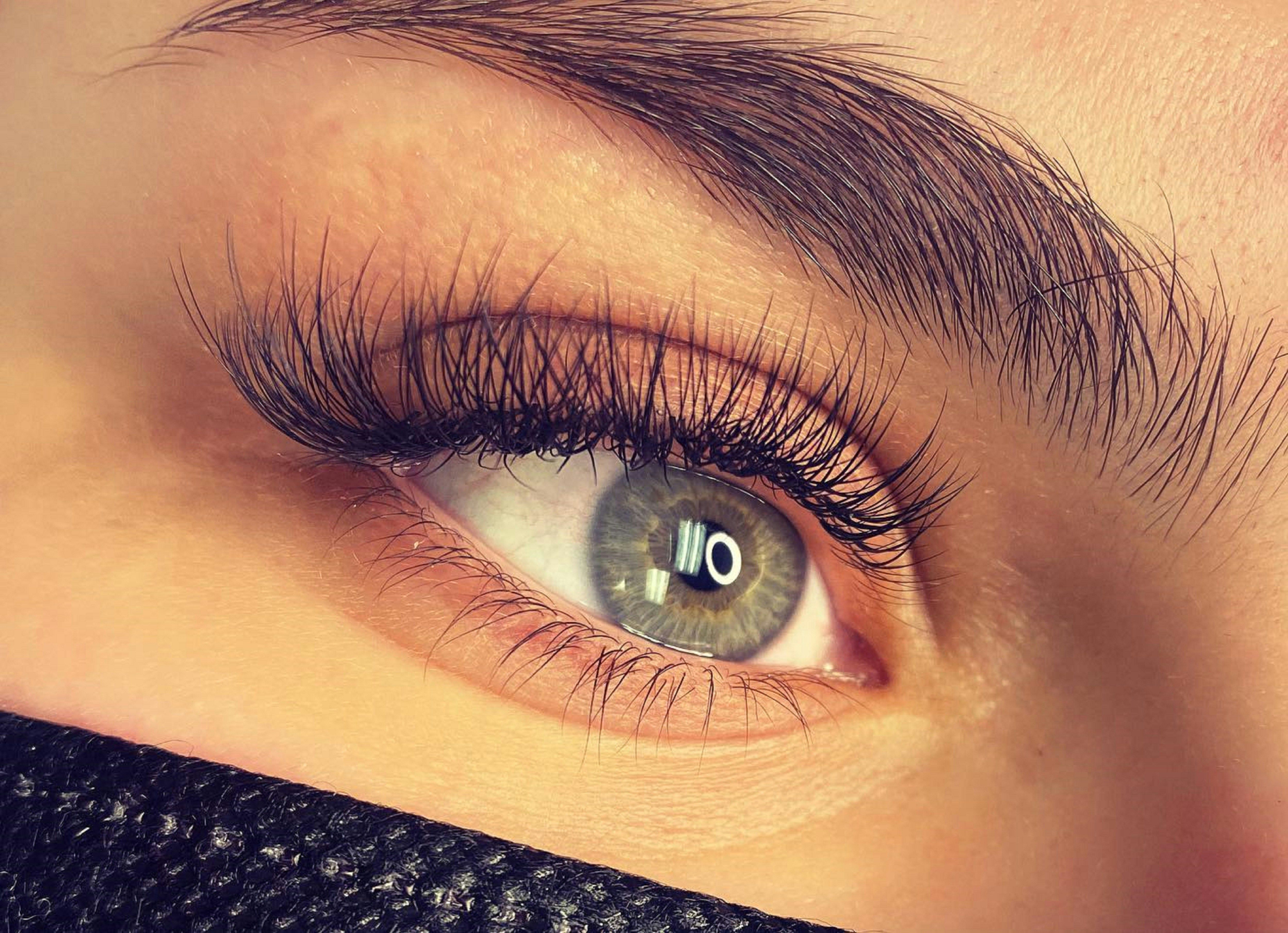 Frame Your Eyes: The Ultimate Guide to Lash & Brow Enhancements at Valencia MedSpa